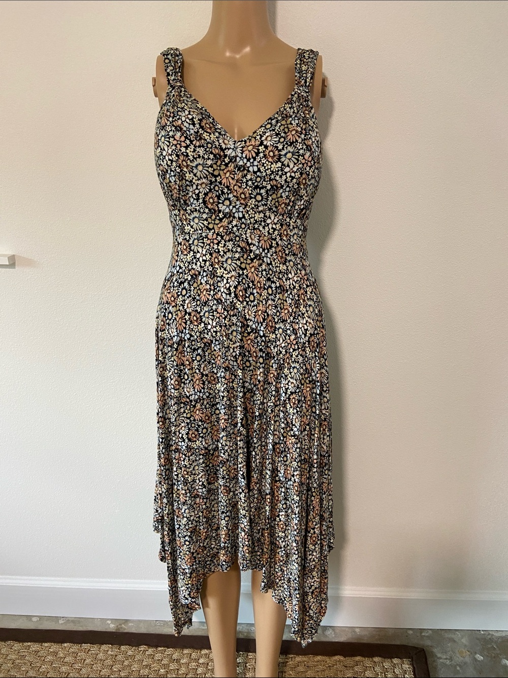 American Rag cie Midi Dress in Black with Peach & White Flowers Sz M